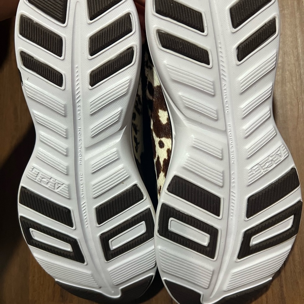 APL Iconic Phantom Sneaker - Picture 4 of 7